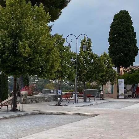 Montebello - Terrasse Et Vue 滨海卡涅