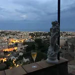 Montebello - Terrasse Et Vue Holiday home *